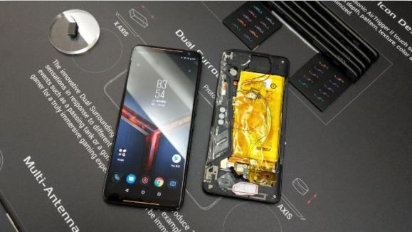 华硕ROG Phone 2 售价公开！网友哀：太早买ZenFone 6 了