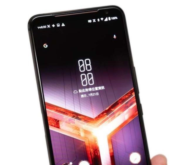 华硕ROG Phone II性能电力速报：首款S855+与6000mAh 超暴力电竞手机，安兔兔破40 万！