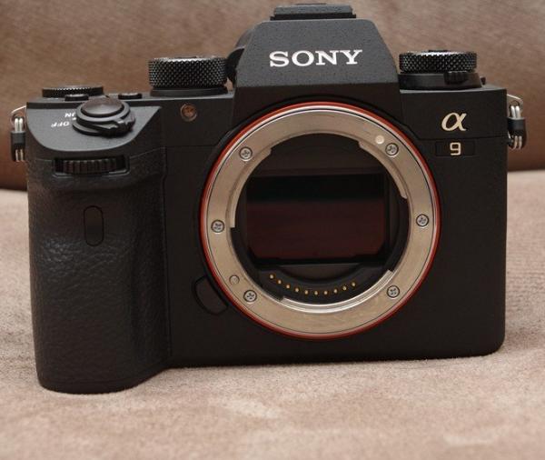 Sony注册达6 款35mm片幅感光元件，其中IMX521搭载四合一画素技术