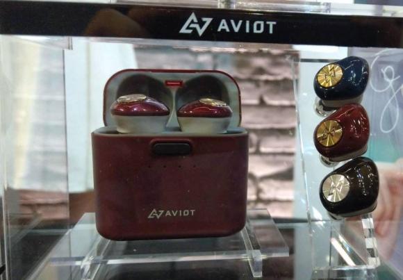 搭混合三单元驱动！AVIOT发表4款耳机挑战无线高音质