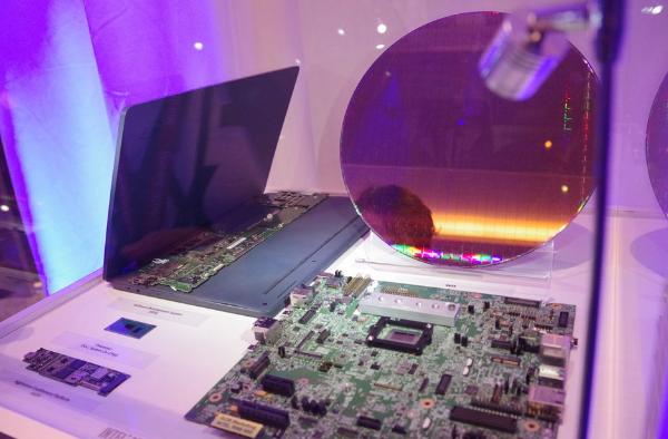 Intel预告德国IFA将有多款品牌伙伴推出的第十代平台笔记本