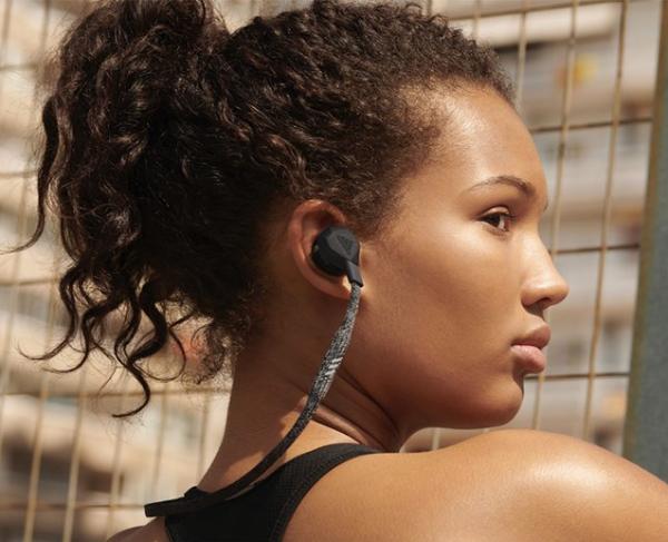 爱迪达与Zone Industries合作，推出两款Adidas品牌蓝牙运动耳机