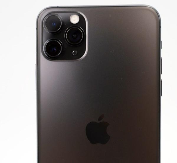 iPhone 11 Pro系列机种的相机可能额外配置2GB独立内存系统本身则搭载4GB内存