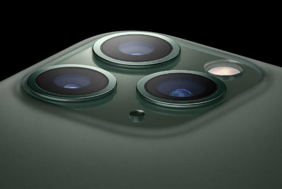 iPhone 11 Pro三眼怪要瘦身了？苹果新技术大改镜头结构