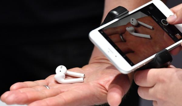 日本真无线耳机销量翻倍 苹果抛离Sony稳居龙头