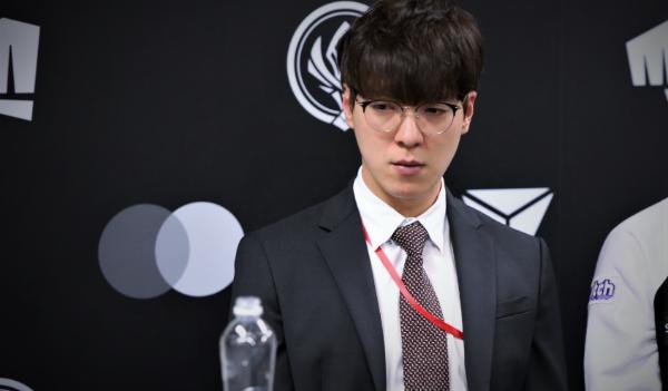 英雄联盟kkoma、Clid、khan合约到期 skt商讨续约中