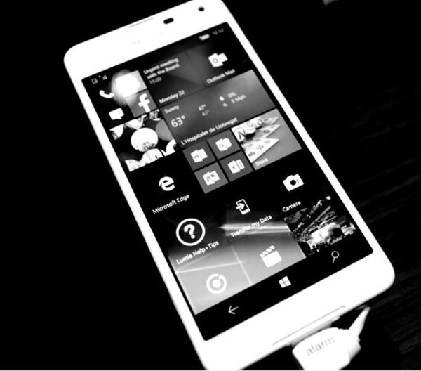 微软将不再针对Windows 10 Mobile提供安全漏洞修补