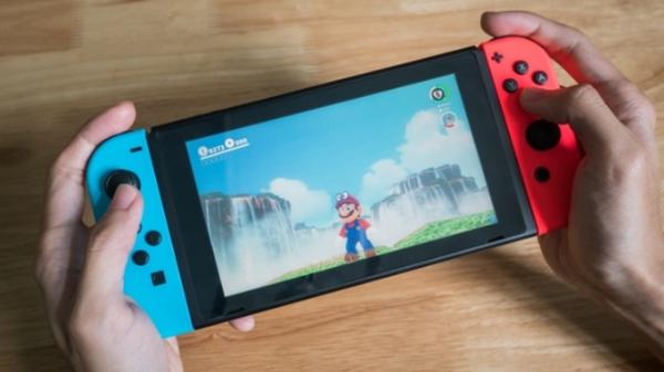 任天堂将在今年中旬推出Nintendo Switch新机种