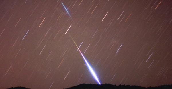 天琴座流星雨直播入口，22日凌晨估计每小时能看见23颗流星