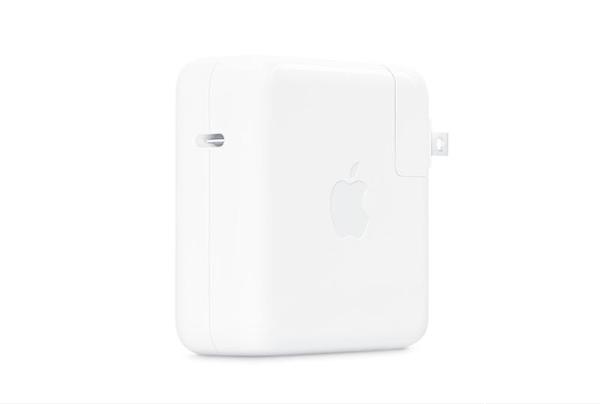 苹果电脑Mac充电器和iPhone、iPad可以共同使用吗
